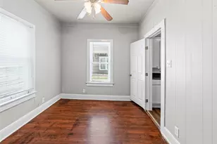 1406 Sycamore St, Commerce, TX 75428 - Photo 17