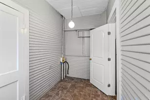 1406 Sycamore St, Commerce, TX 75428 - Photo 19