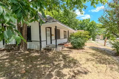 1406 Sycamore Street, Commerce, TX 75428 - Photo 29