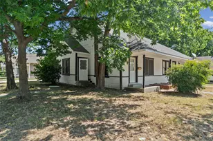 1406 Sycamore St, Commerce, TX 75428 - Photo 25