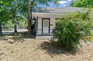 1406 Sycamore St, Commerce, TX 75428 - Photo 29