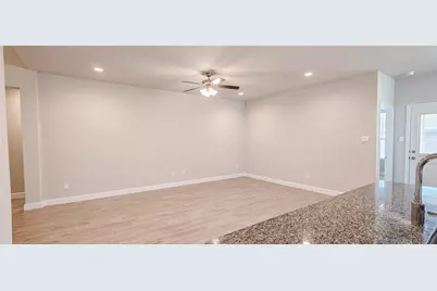 213 Mossy Cliff Lane, Fort Worth, TX 76052 - Photo 11