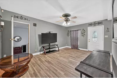 3628 Hampshire Boulevard, Fort Worth, TX 76103 - Photo 7