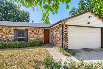 704 Fort Worth Street, Mansfield, TX 76063 - Photo 5