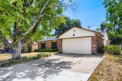 704 Fort Worth Street, Mansfield, TX 76063 - Photo 3