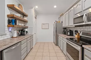 672 Rosario Ln, Fort Worth, TX 76052 - Photo 9