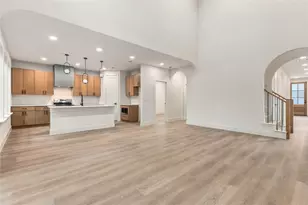 3914 Spence St, Dallas, TX 75215 - Photo 3