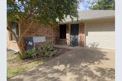 101 Kathryn Drive, Sanger, TX 76266 - Photo 3