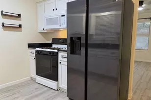 101 Kathryn Dr, Sanger, TX 76266 - Photo 9