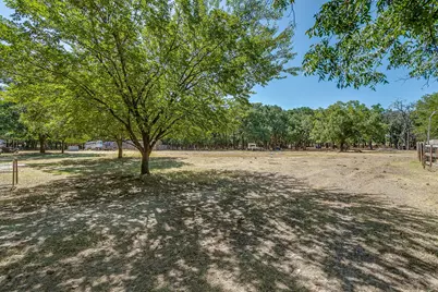 1377 E Gibtown Road, Poolville, TX 76487 - Photo 25