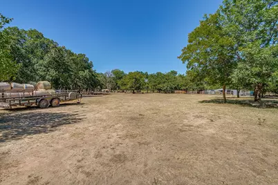 1377 E Gibtown Road, Poolville, TX 76487 - Photo 31