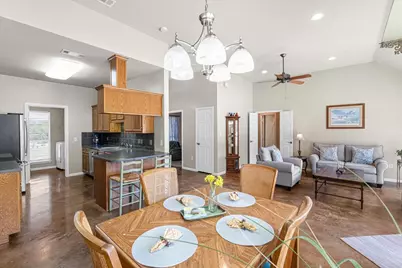 1110 W 23rd Street, Clifton, TX 76634 - Photo 9