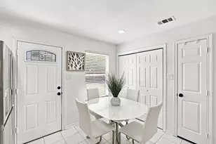 1910 McBroom St, Dallas, TX 75212 - Photo 9