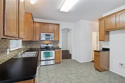 10249 Nantucket Drive, Providence Village, TX 76227 - Photo 9