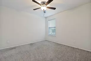 10249 Nantucket Dr, Providence Village, TX 76227 - Photo 15