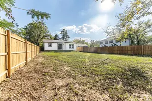 316 Beckham St W, Sulphur Springs, TX 75482 - Photo 19