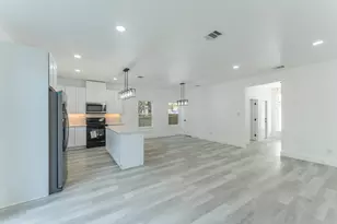 316 Beckham St W, Sulphur Springs, TX 75482 - Photo 5