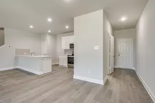 6914 Houndstooth Pl, Arlington, TX 76001 - Photo 11