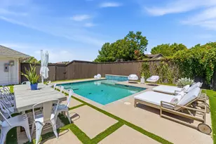 2319 Castle Rock Rd, Carrollton, TX 75007 - Photo 25