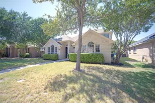 562 Continental Dr, Lewisville, TX 75067 - Photo 25