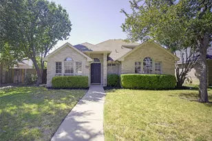 562 Continental Dr, Lewisville, TX 75067 - Photo 1