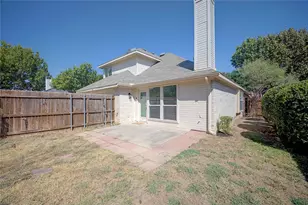 562 Continental Dr, Lewisville, TX 75067 - Photo 29