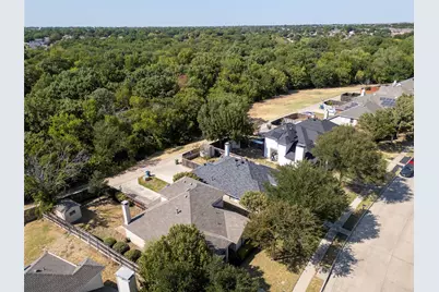 562 Continental Drive, Lewisville, TX 75067 - Photo 33