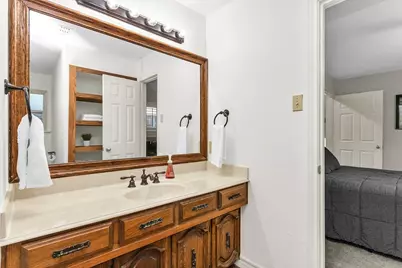 10139 Cherry Tree Drive, Dallas, TX 75243 - Photo 27