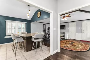 10139 Cherry Tree Dr, Dallas, TX 75243 - Photo 15