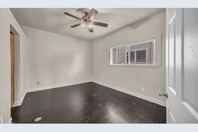 900 A E Hubbard Street, Mineral Wells, TX 76067 - Photo 11