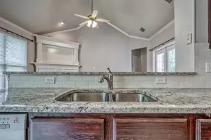 3833 Stockport Dr, Plano, TX 75025 - Photo 13