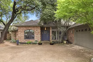 8710 Sanshire Ave, Dallas, TX 75231 - Photo 3