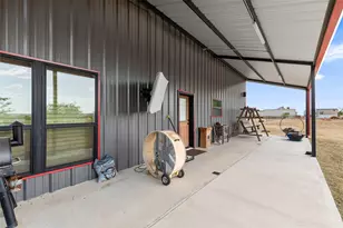 12880 N County Line Rd, Ponder, TX 76259 - Photo 29