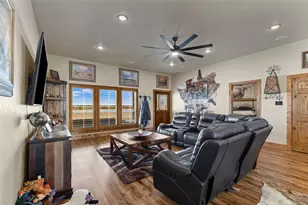 12880 N County Line Rd, Ponder, TX 76259 - Photo 9