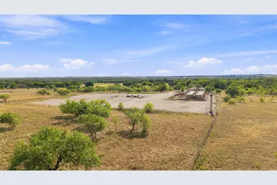 12880 N County Line Rd, Ponder, TX 76259 - Photo 37