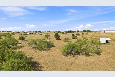12880 N County Line Rd, Ponder, TX 76259 - Photo 35