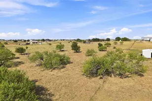 12880 N County Line Rd, Ponder, TX 76259 - Photo 35