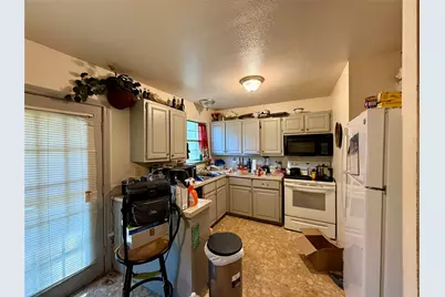 1313 S Rockwall Avenue, Terrell, TX 75160 - Photo 7
