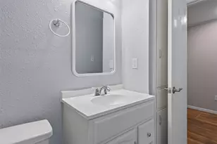 702 N Rita St, Lacy Lakeview, TX 76705 - Photo 35
