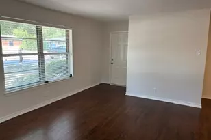 6721 Ascot Ln, Dallas, TX 75214 - Photo 3
