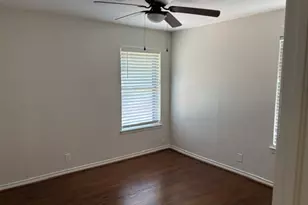6721 Ascot Ln, Dallas, TX 75214 - Photo 9