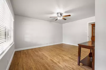 813 S Andrews Street, Sherman, TX 75090 - Photo 3