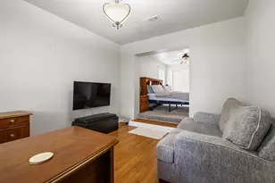 813 S Andrews St, Sherman, TX 75090 - Photo 23