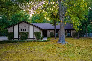 305 Shadowwood Trail, Ovilla, TX 75154 - Photo 1