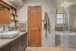 604 Baker Dr, Hurst, TX 76054 - Photo 21