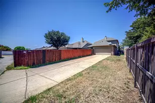 9220 Remington Dr, Aubrey, TX 76227 - Photo 31