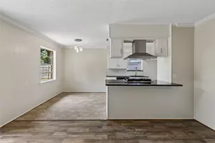 7440 Beckwood Dr, Fort Worth, TX 76112 - Photo 9