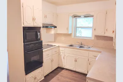 2922 Stafford Drive, Denison, TX 75020 - Photo 7