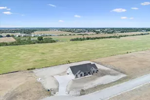 569 Lacek Mill Rd, China Spring, TX 76633 - Photo 5
