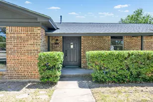 2201 SE 22nd Ave, Mineral Wells, TX 76067 - Photo 1